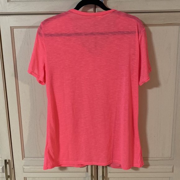 A pink t-shirt with 🌟 on front in 3XL - Picture 5 of 5